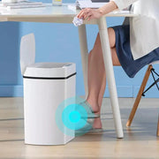 Lixeira para Banheiro e Cozinha Automática com Sensor 13L Lixeira Inteligente com Sensor Automático Bellaffina 