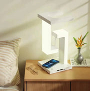 Luminária de Mesa + Carregador por Indução Luminária de Mesa + Carregador por Indução Bellaffina Com carregamento 