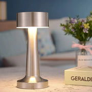 Luminária de Mesa LED Decoração Retrô Recarregável Luminária de Mesa LED Decoração Retrô Recarregável Bellaffina Prata 